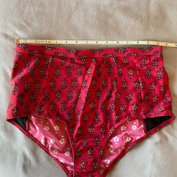 TOAST Retro Floral Block Print Halter Bikini Size M/L - Picture 8 of 11